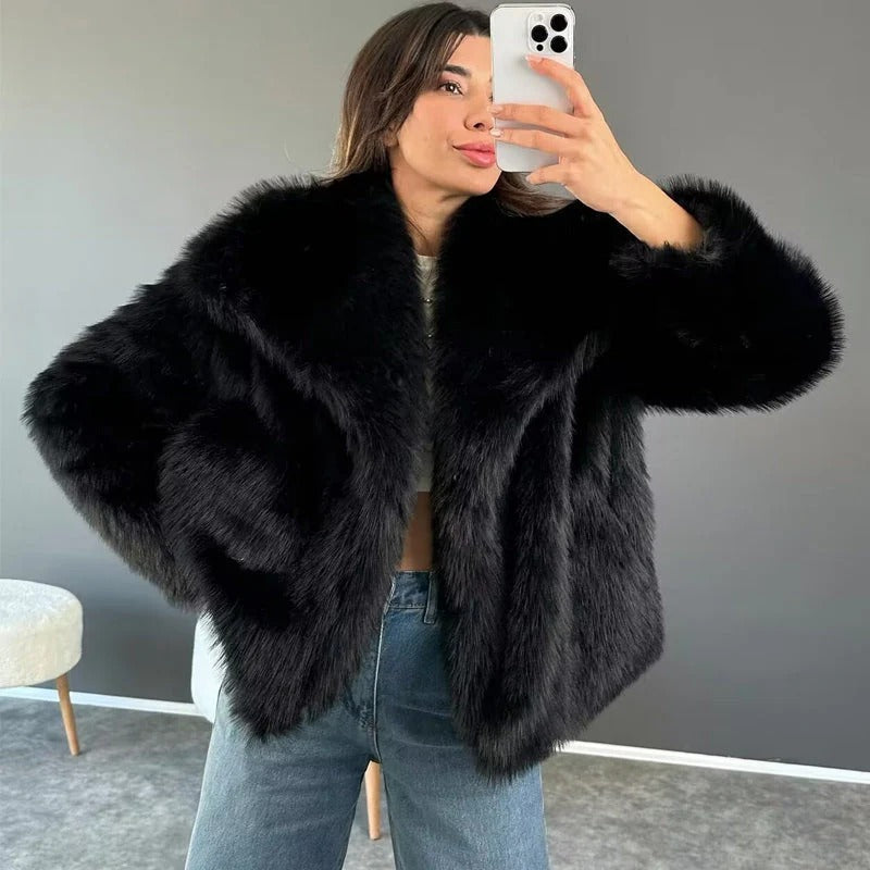 Sue – Chaqueta fluffy