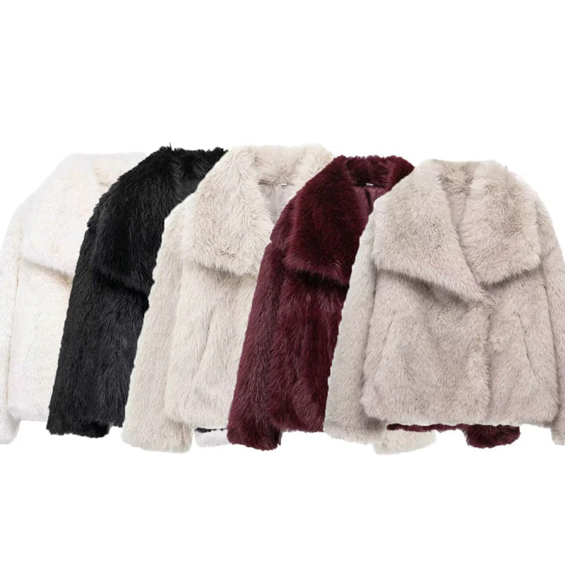 Sue – Chaqueta fluffy
