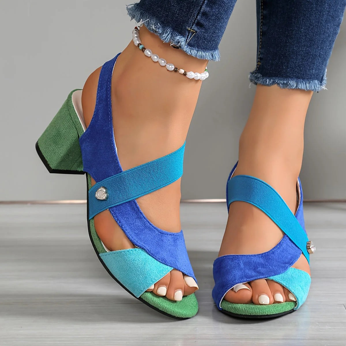 AURORA | Sandalias trenzadas elegantes