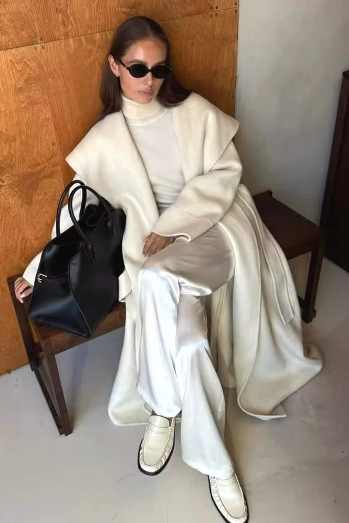 Romy – Abrigo largo de lana elegante