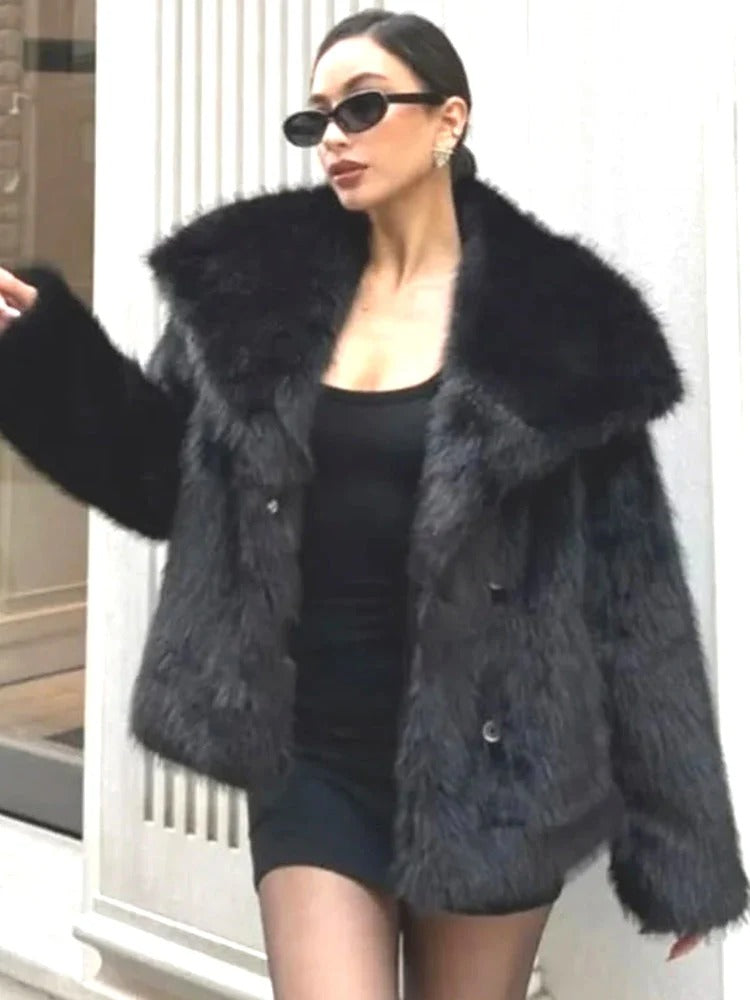 Sue – Chaqueta fluffy
